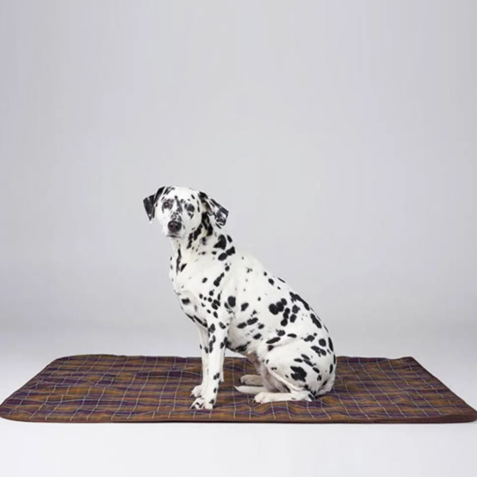 Barbour Fleece Dog Blanket in Classic Tartan