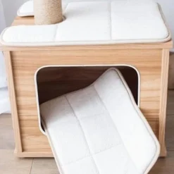 Catry Cedar Wooden Cat Tree