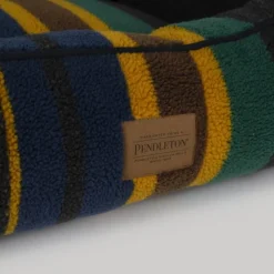 Pendleton Dog Bed Oxford Black Vintage Camp Kuddler