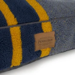 Pendleton Lake Vintage Camp Dog Napper Bed